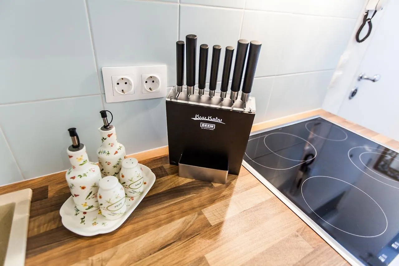 Cosy 2 Bedroom Apartment Vienna, Free Garage Østrig